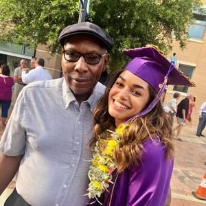 Meet your Posher, Robin